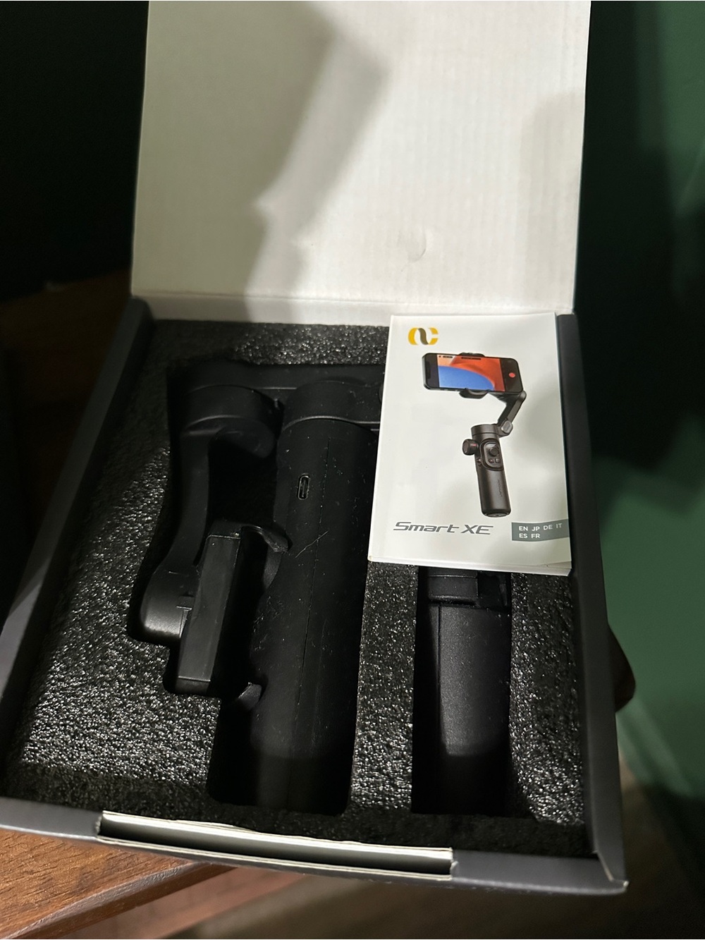 Smart XE 3-Axis Smartphone Gimbal Stabilizer - Black - Picture 5 of 7